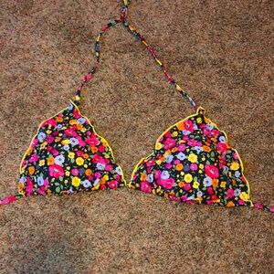 Floral Bikini Top ☀️